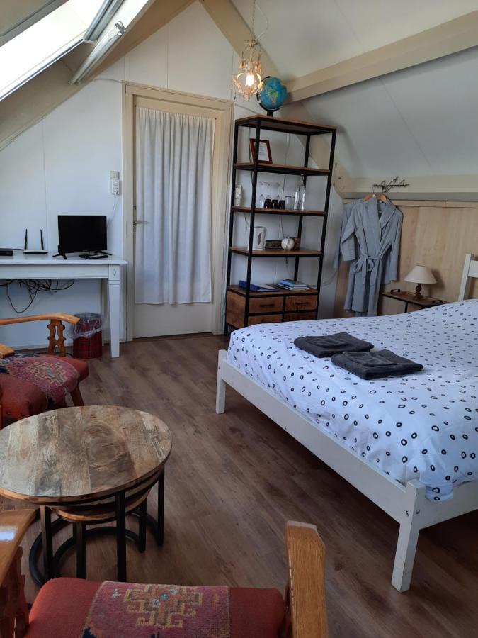 Bed En Breakfast En Bike Sommelsdijk Esterno foto