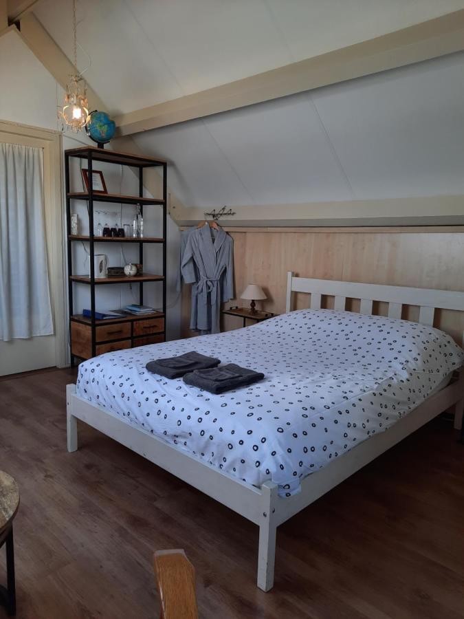 Bed En Breakfast En Bike Sommelsdijk Esterno foto